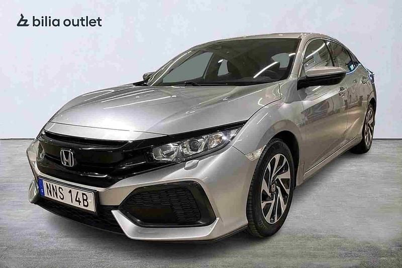 Silver Begagnad 2018 Honda Civic Halvkombi | 139 900 kr - Bild 1/1