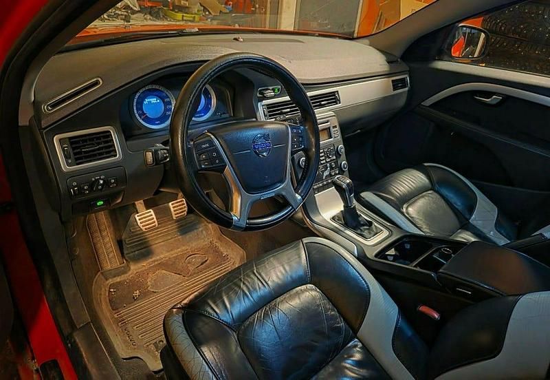 Begagnad Volvo V70 R-Design 2011 Kombi