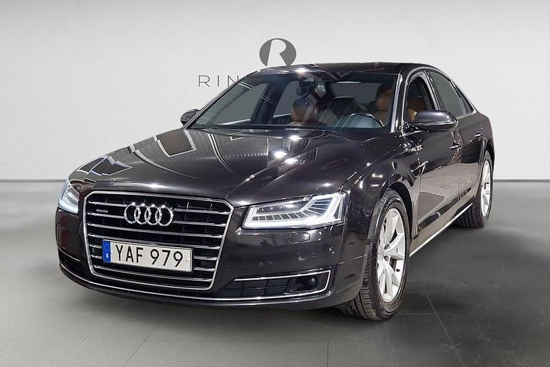 Svart Begagnad 2015 Audi A8 Sedan | 289 900 kr - Bild 1/3
