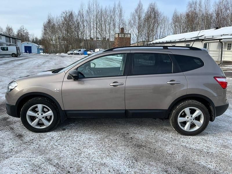 Begagnad Nissan Qashqai +2 130 HK (95 kW) 2013 SUV