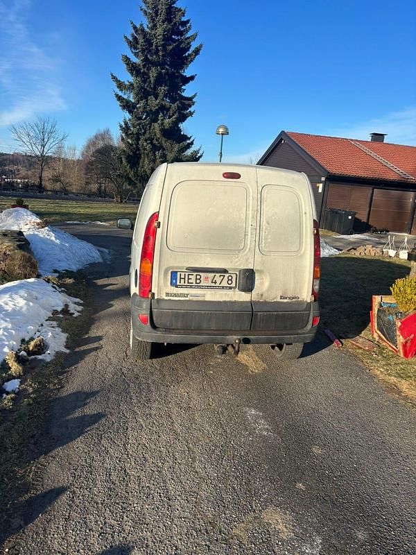 Begagnad Citroën Jumpy 90 HK (66 kW) 2007 Minibuss