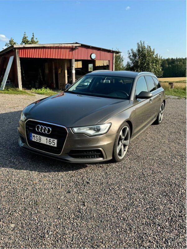 Grå Begagnad 2012 Audi A6 Kombi | 120 000 kr (Marknadspris) - Bild 1/4