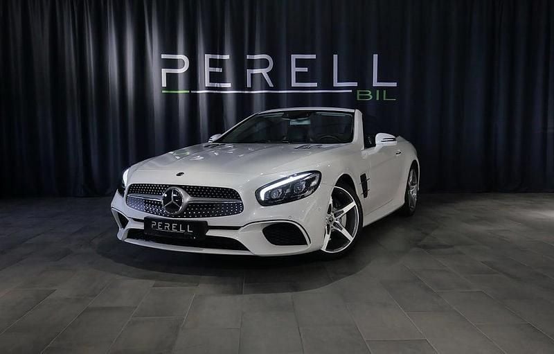 Vit Begagnad 2017 Mercedes SL400 AMG line Cab | 699 000 kr - Bild 1/4