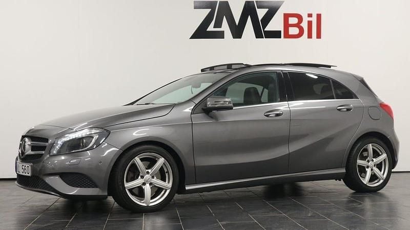 Begagnad Mercedes A250 Urban 211 HK (155 kW) 2012 Mörkgrå Halvkombi
