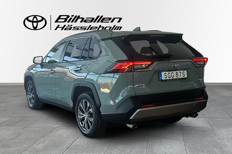 Begagnad Toyota RAV4 Hybrid Executive 224 HK (164 kW) 2022 Grön SUV