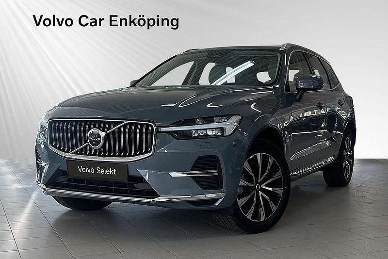 Ljusgrå Begagnad 2022 Volvo XC60 Core SUV | 459 900 kr (Bra pris) - Bild 1/3