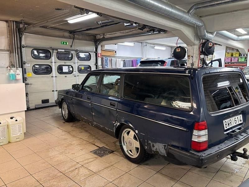 Begagnad Volvo 240 115 HK (84 kW) 1992 Kombi