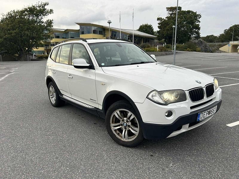 Vit Begagnad 2010 BMW X3 SUV | 65 000 kr (Marknadspris) - Bild 1/4