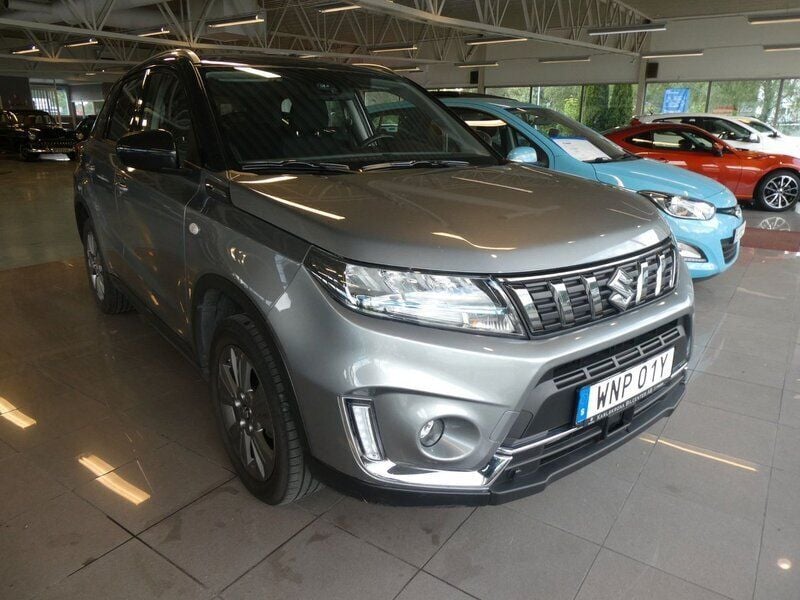 Grå Begagnad 2021 Suzuki Vitara SUV | 157 800 kr - Bild 1/4