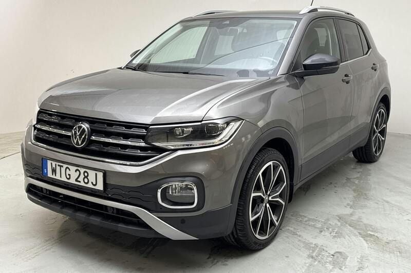 Grå Begagnad 2021 VW T-Cross Comfortline SUV | 189 900 kr (Marknadspris) - Bild 1/4