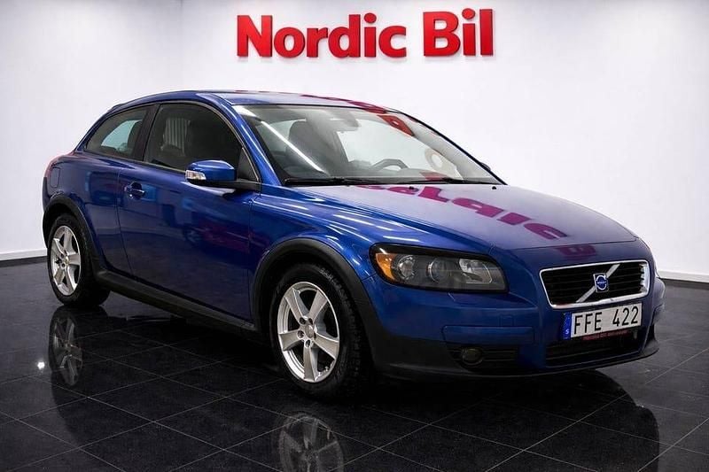 Begagnad Volvo C30 Momentum 220 HK (161 kW) 2007 Blå Halvkombi