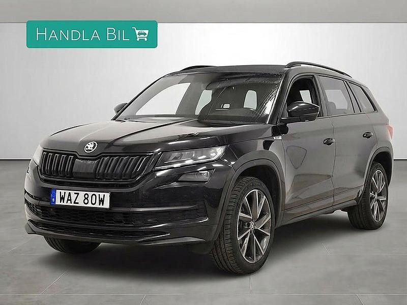 Svart Begagnad 2020 Skoda Kodiaq SportLine SUV | 279 900 kr (Marknadspris) - Bild 1/4
