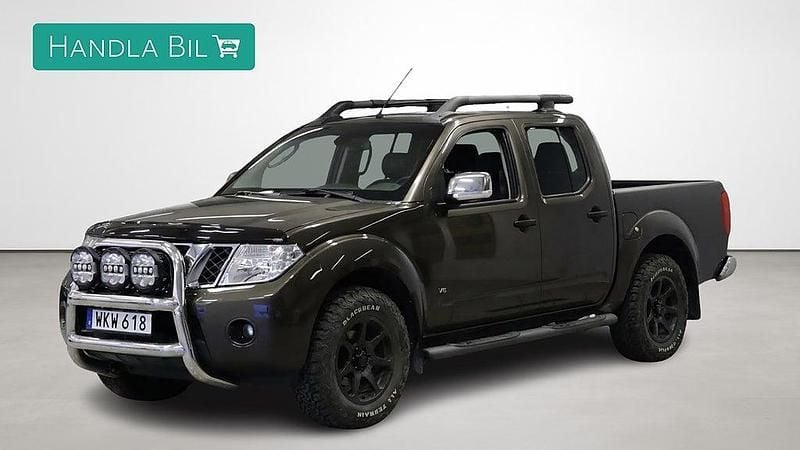 Begagnad Nissan Navara 231 HK (169 kW) 2015 Brun Pickup