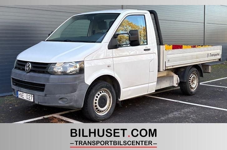 Vit Begagnad 2010 VW T5 Van | 89 000 kr (Marknadspris) - Bild 1/4