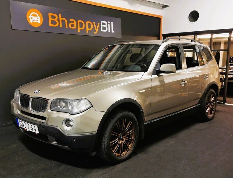 Ljusbrun (brun) Begagnad 2009 BMW X3 Comfort Edition SUV | 56 900 kr (Marknadspris) - Bild 1/4
