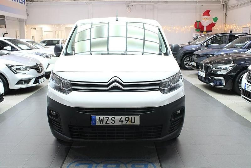 Begagnad Citroën Berlingo 102 HK (75 kW) 2020 Vit Minibuss