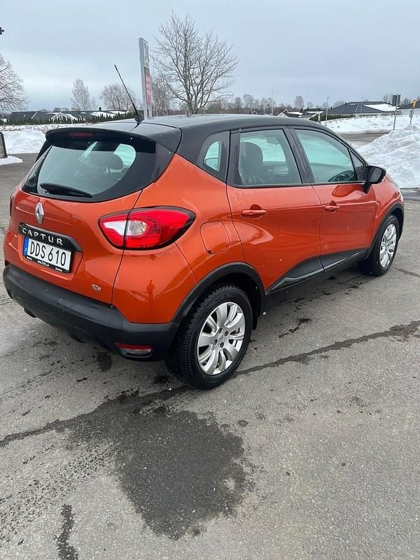 Begagnad Renault Captur 120 HK (88 kW) 2014 SUV