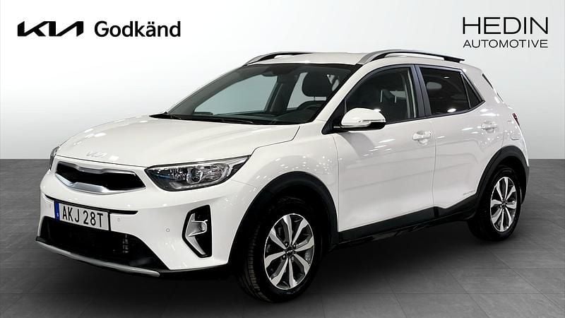 Vit Begagnad 2024 Kia Stonic SUV | 249 900 kr - Bild 1/4