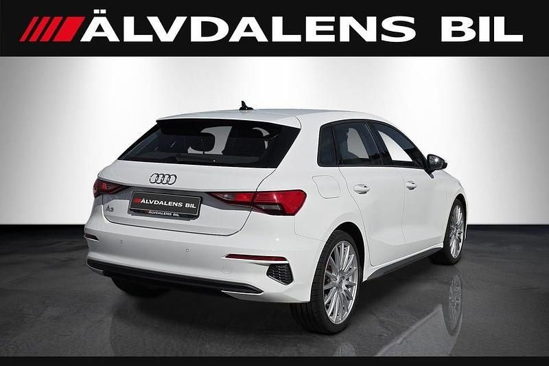 Begagnad Audi A3 Proline 150 HK (110 kW) 2021 Vit Sedan