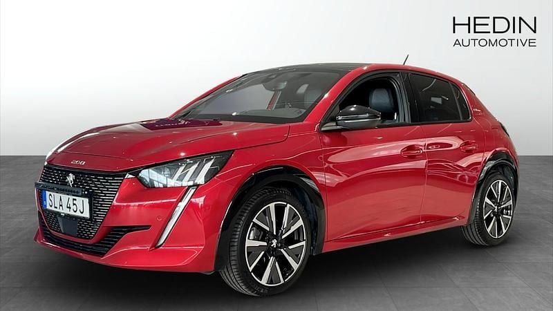 Röd (red) Begagnad 2020 Peugeot 208 GT-line Halvkombi | 189 900 kr (Bra pris) - Bild 1/4