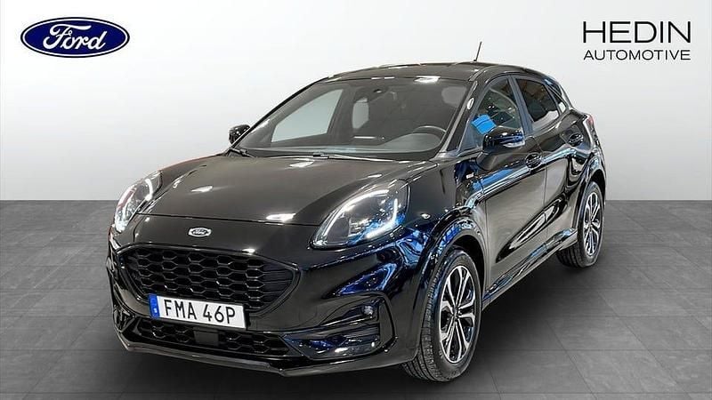 Svart Begagnad 2022 Ford Puma ST-Line SUV | 209 000 kr (Marknadspris) - Bild 1/4