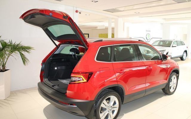 Såld Skoda Karoq 2.0 TDI AdBlue 4x., begagnad 2018, 0 mil ...