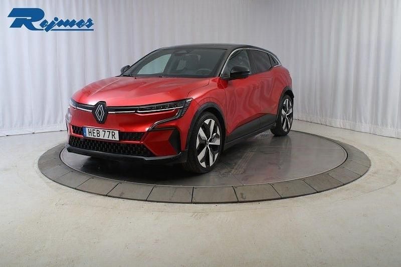 Röd flamme met/svart tak Begagnad 2023 Renault Mégane IV Techno Halvkombi | 214 000 kr (Superpris) - Bild 1/4