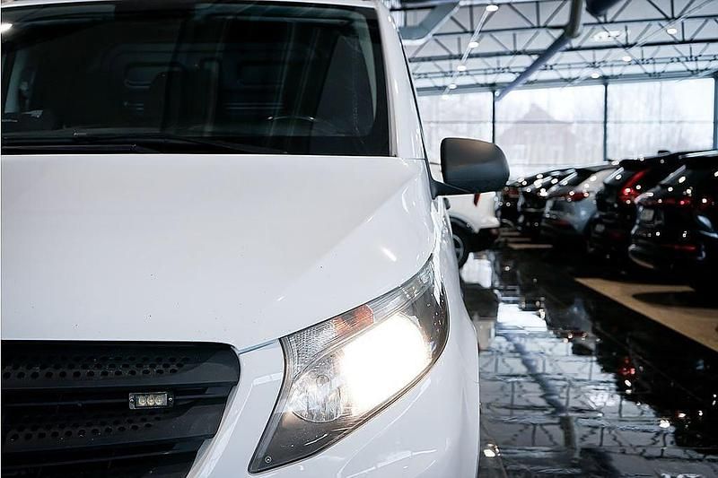 Begagnad Mercedes Vito 163 HK (119 kW) 2020 Vit Van