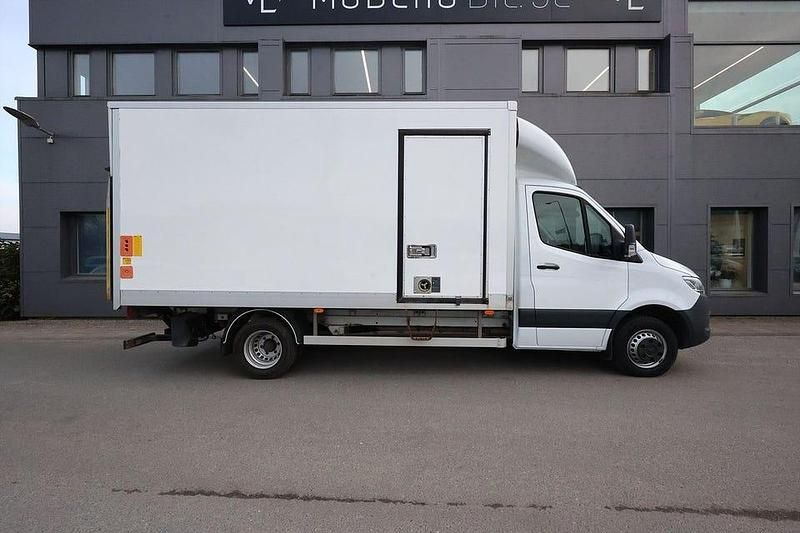 Begagnad Mercedes Sprinter 164 HK (120 kW) 2021 Ljusblå Van