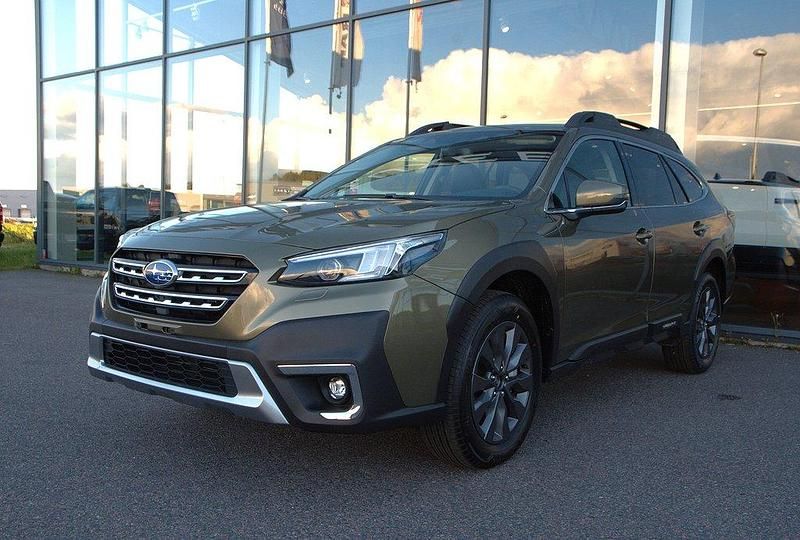 Grön Ny 2025 Subaru Outback SUV | 474 900 kr - Bild 1/4