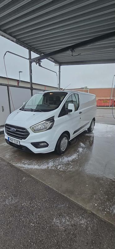 Begagnad 2020 Ford Transit Custom Minibuss | 100 000 kr - Bild 1/4