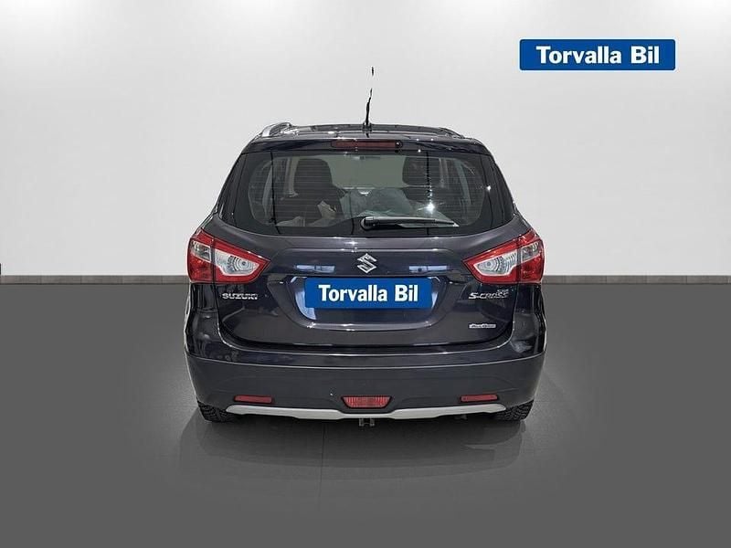 Begagnad Suzuki SX4 S-Cross 120 HK (88 kW) 2015 Grå SUV