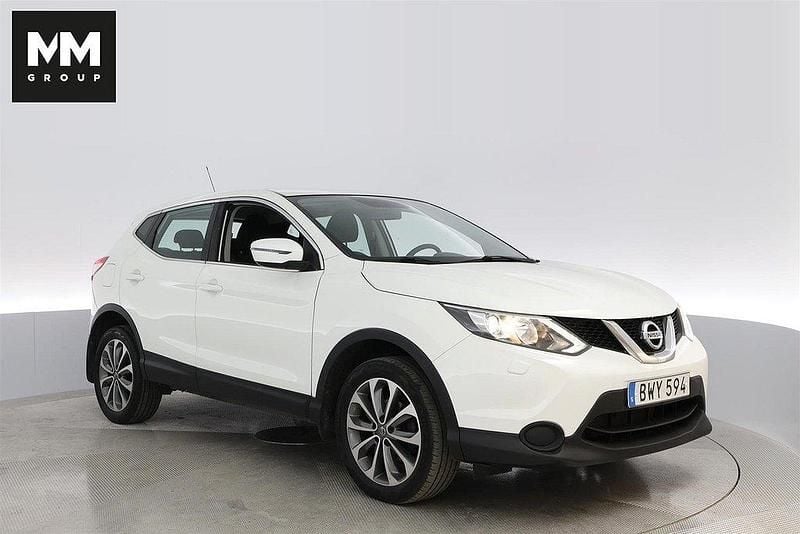 Vit Begagnad 2016 Nissan Qashqai SUV | 79 900 kr (Superpris) - Bild 1/4