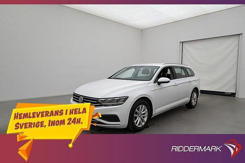 Vit Begagnad 2019 VW Passat Kombi | 213 800 kr (Marknadspris) - Bild 1/3