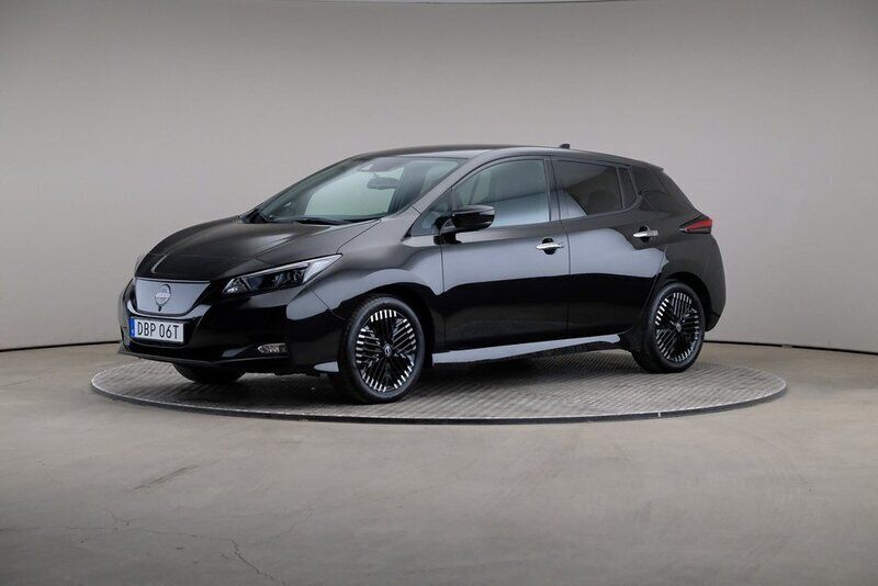 Svart Begagnad 2022 Nissan Leaf N-Connecta Halvkombi | 165 000 kr (Superpris) - Bild 1/4