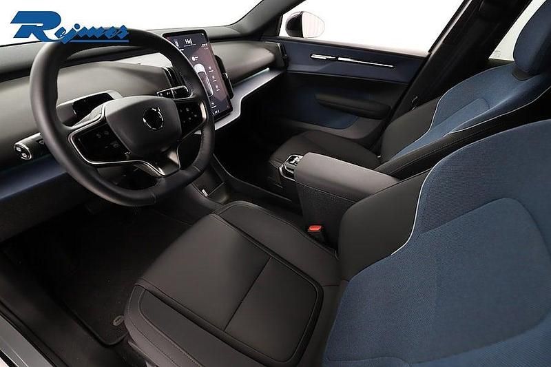 Begagnad Volvo EX30 Plus 200 kW (272 HK) 2023 Grå SUV