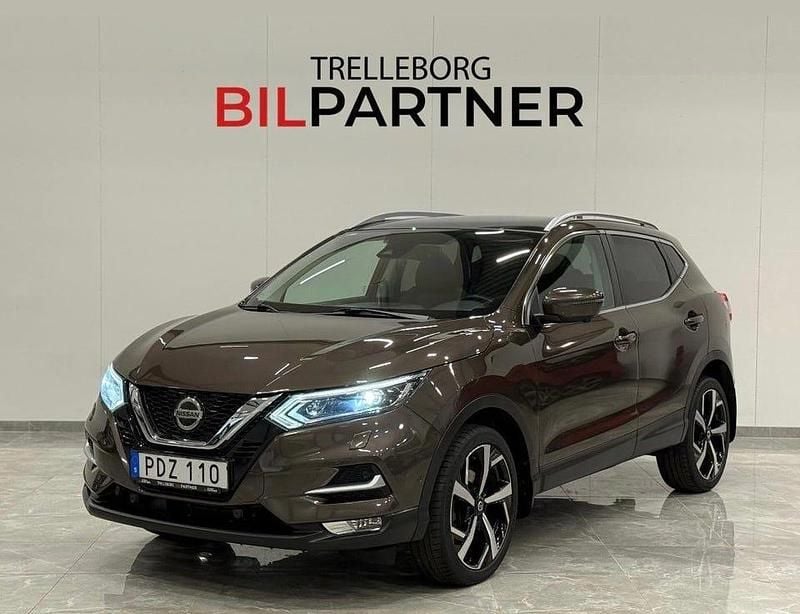 Brun Begagnad 2018 Nissan Qashqai SUV | 159 900 kr (Marknadspris) - Bild 1/4