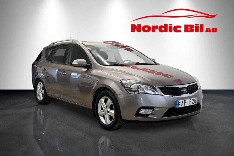 Mörkgrå (grå) Begagnad 2010 Kia Ceed Sportswagon Kombi | 59 900 kr (Marknadspris) - Bild 1/4