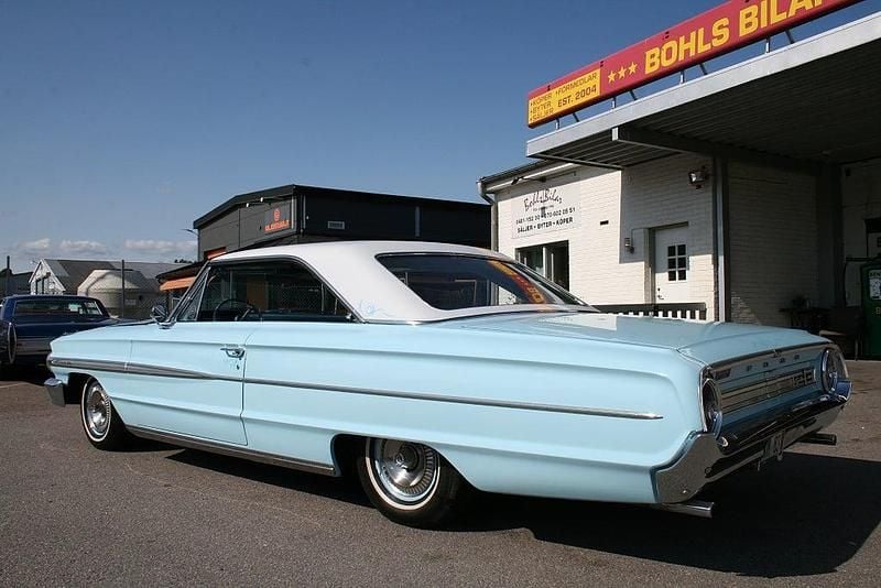 Begagnad Ford Galaxie 300 HK (220 kW) 1964 Blå Sportkupé