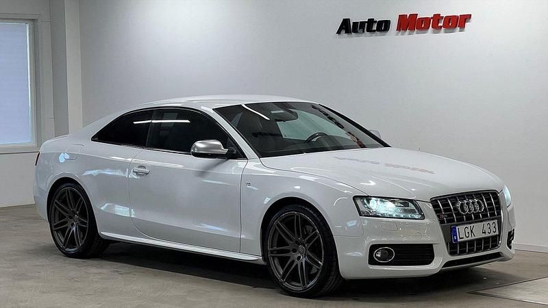 Vit Begagnad 2011 Audi S5 Sportkupé | 199 900 kr (Marknadspris) - Bild 1/3