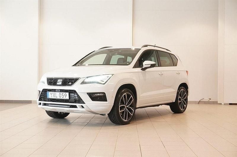 Vit Begagnad 2017 Seat Ateca 4Drive SUV | 209 800 kr (Marknadspris) - Bild 1/4