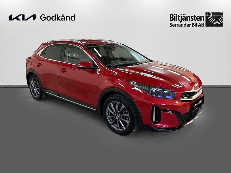 Begagnad Kia XCeed 141 HK (103 kW) 2022 Röd SUV