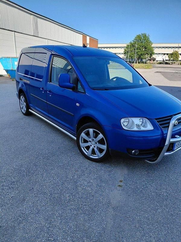 Blå Begagnad 2008 VW Caddy Maxi Minibuss | 49 900 kr (Marknadspris) - Bild 1/4