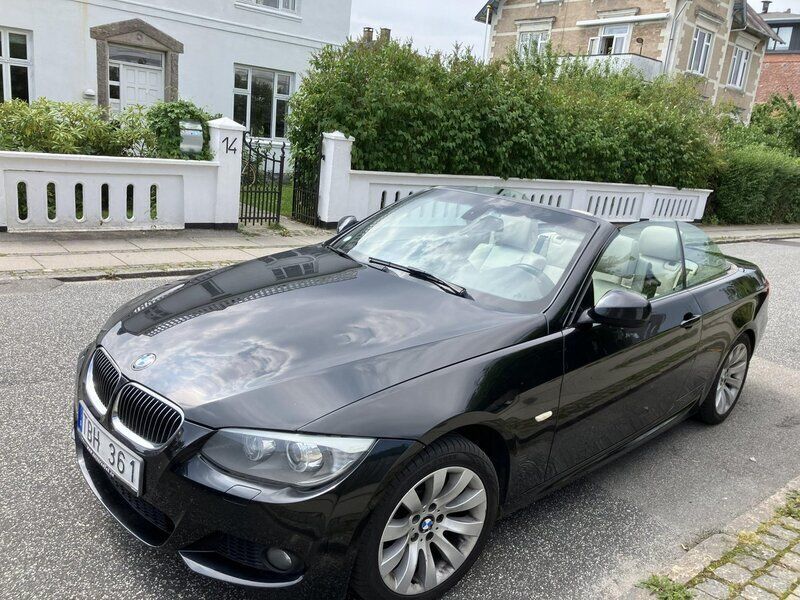 Svart Begagnad 2011 BMW 325 Cabriolet Comfort Edition Cab | 120 000 kr - Bild 1/4