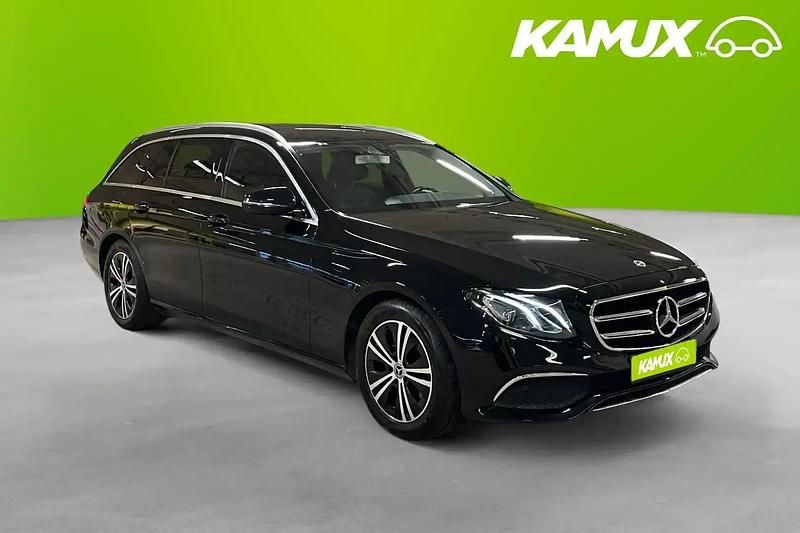 Svart Begagnad 2020 Mercedes E220 Avantgarde Kombi | 234 900 kr (Superpris) - Bild 1/3