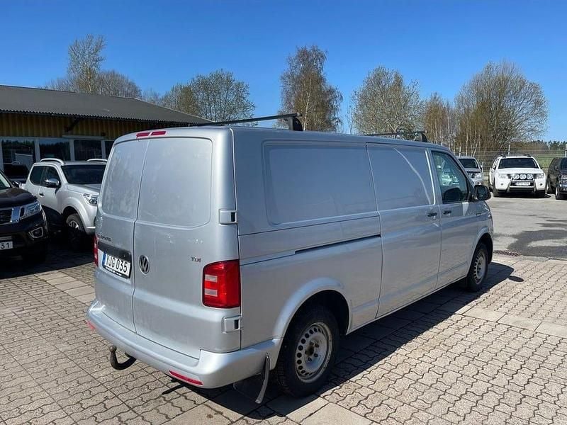 Begagnad VW T6 102 HK (75 kW) 2018 Silver Van