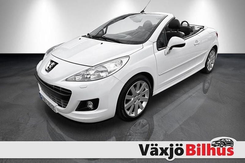 Begagnad Peugeot 207 CC 120 HK (88 kW) 2010 Vit Cab