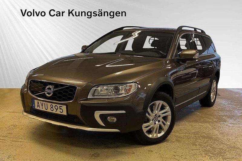 Brun Begagnad 2015 Volvo XC70 Business Edition SUV | 214 900 kr (Marknadspris) - Bild 1/3