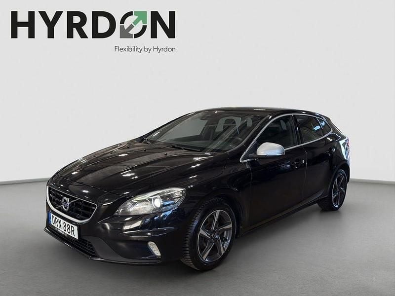 Svart Begagnad 2016 Volvo V40 Kombi | 87 000 kr (Marknadspris) - Bild 1/4