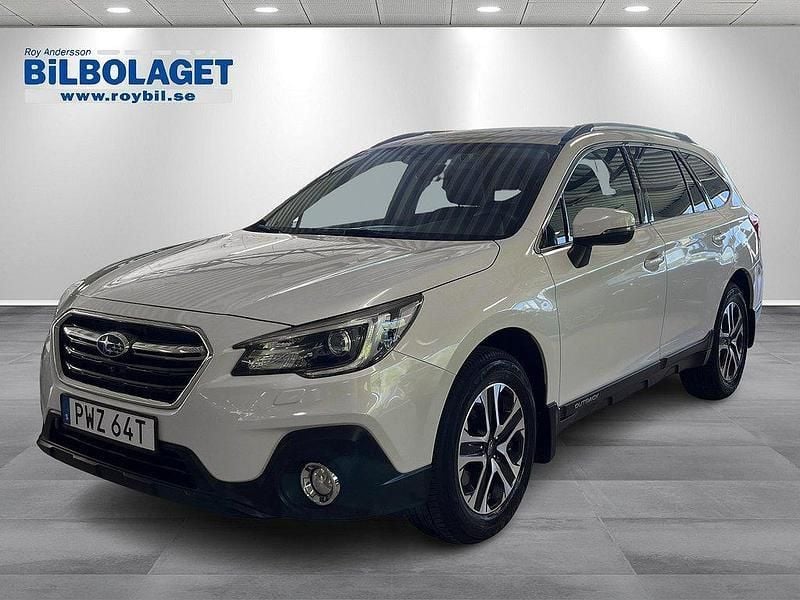 Vit Begagnad 2020 Subaru Outback SUV | 314 900 kr (Bra pris) - Bild 1/4